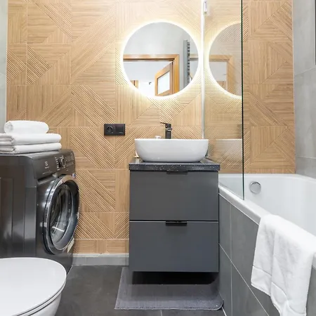 Апартаменты Modern Oasis By Bookinghost *